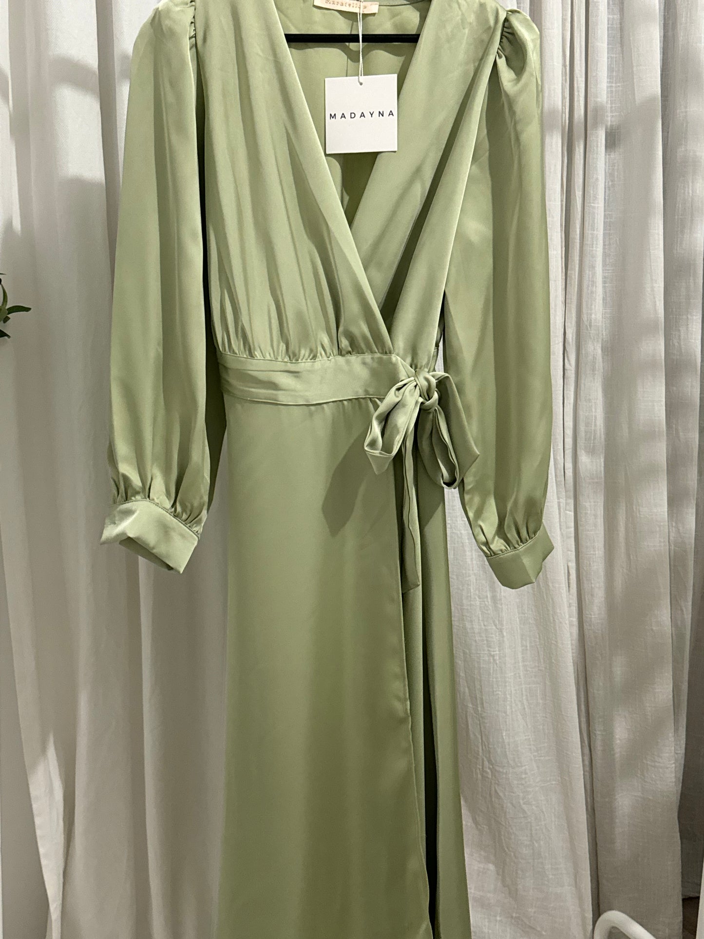 ROBE CACHE CŒUR vert pistache