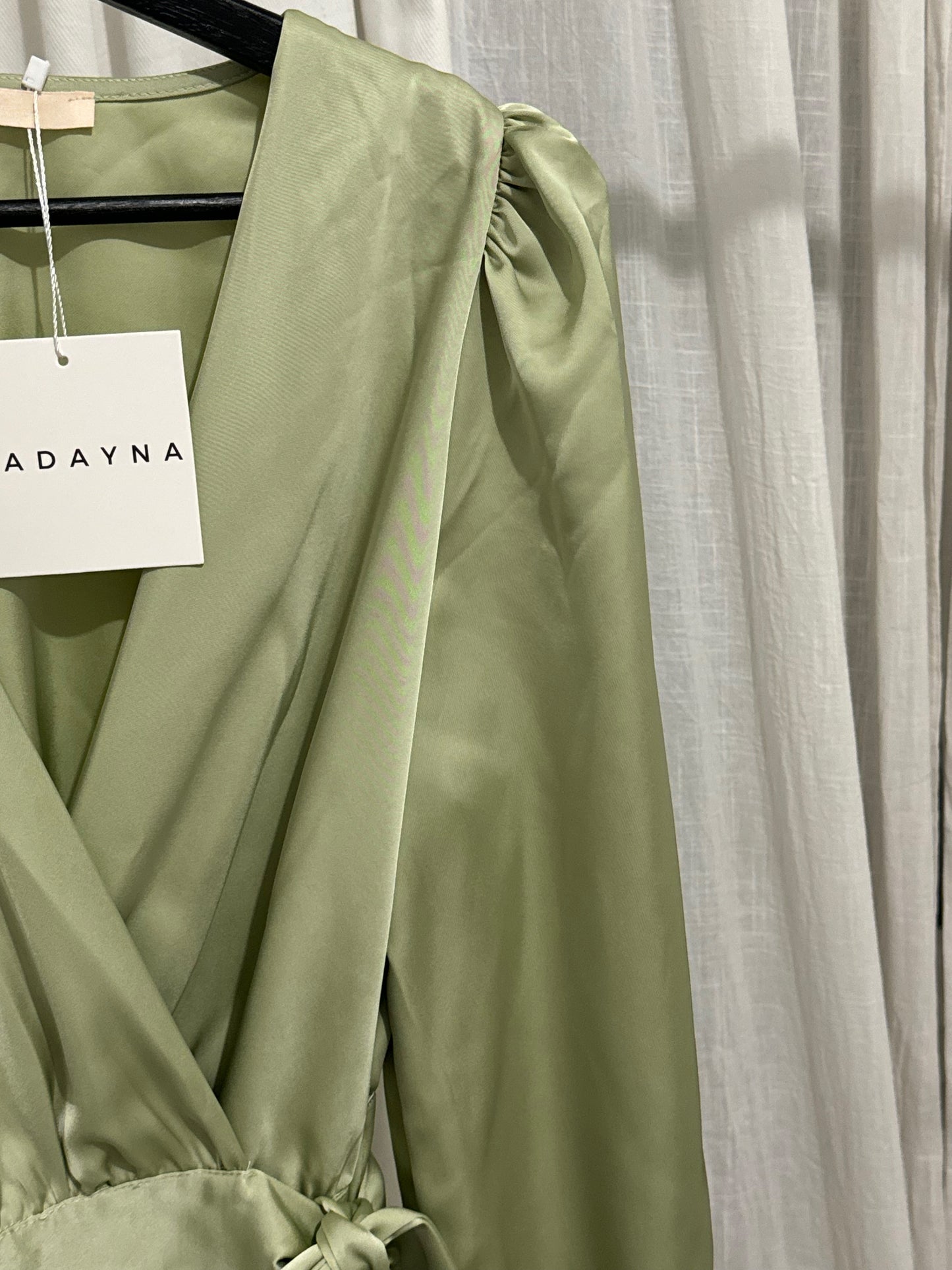 ROBE CACHE CŒUR vert pistache