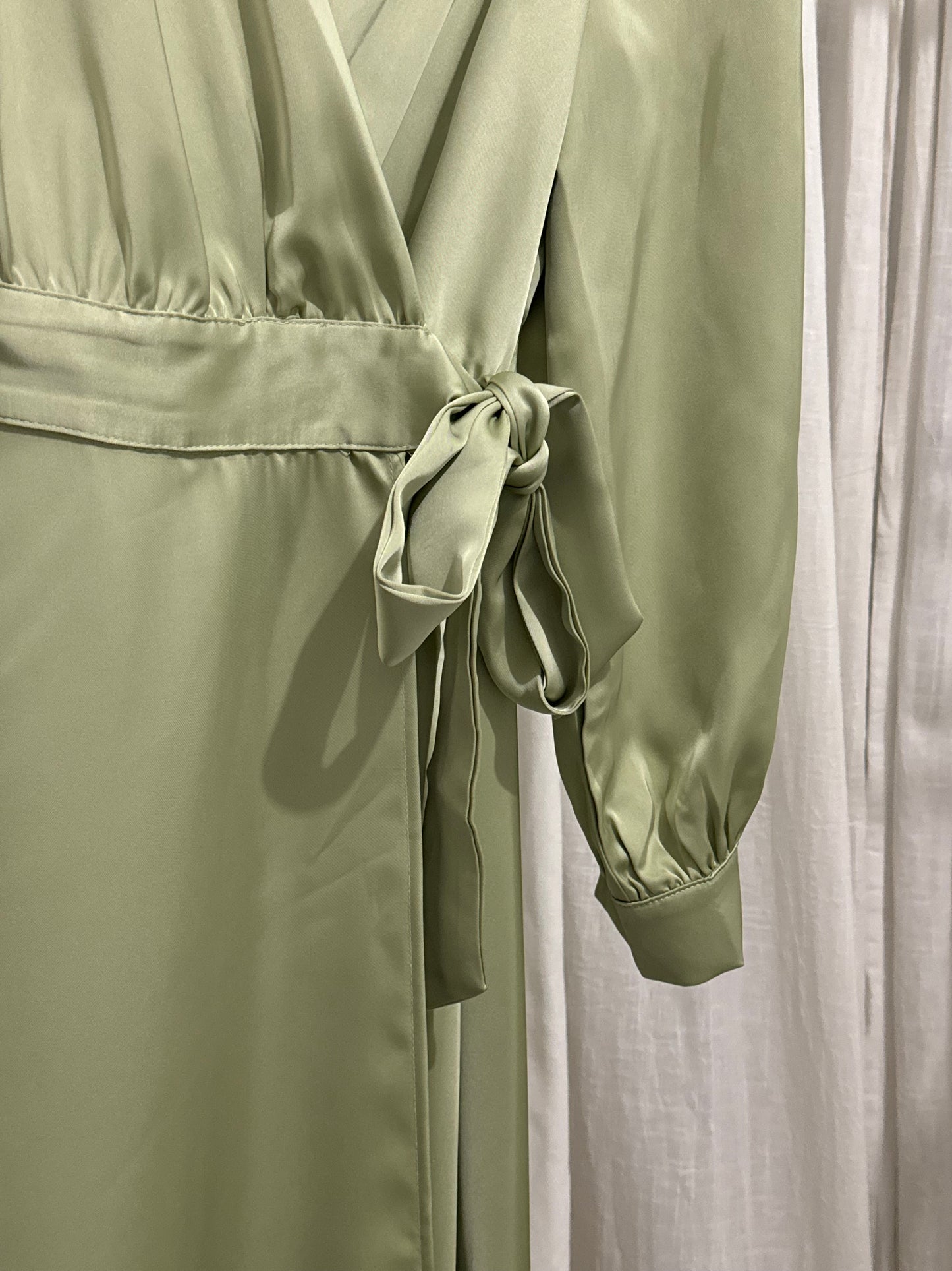 ROBE CACHE CŒUR vert pistache