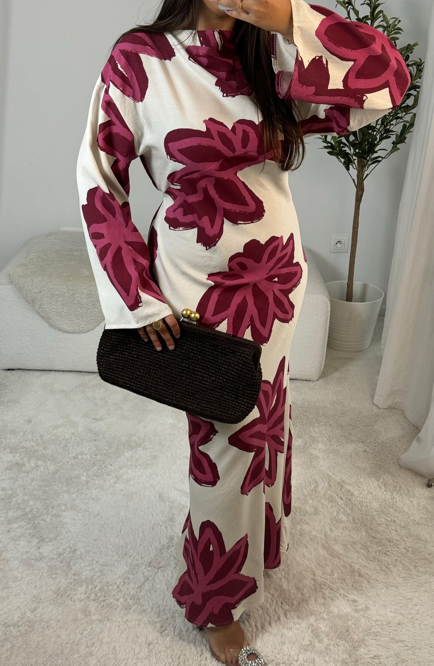 ROBE BRUSHFLOWER